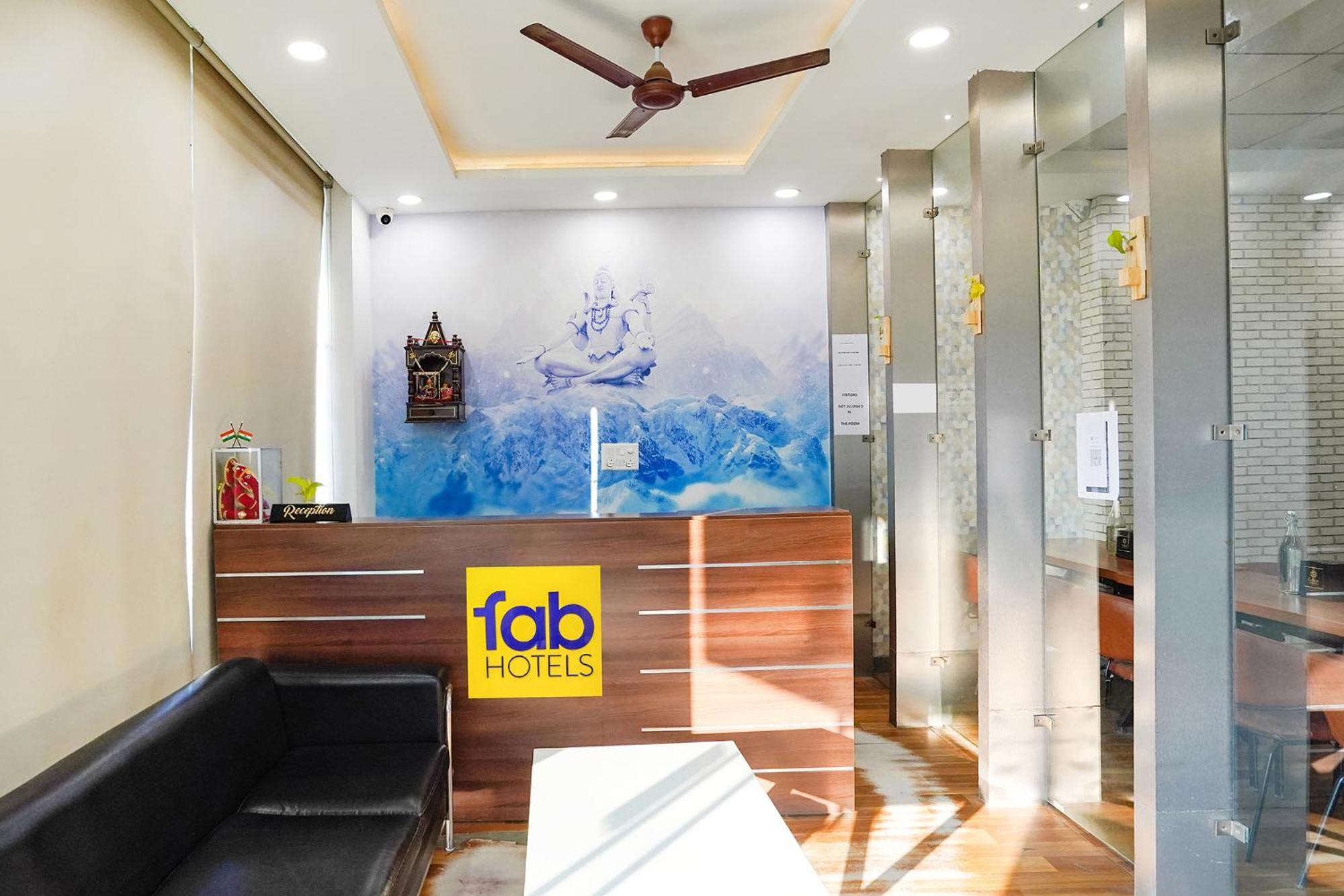 Fabhotel Prime Culture Noida Exterior foto